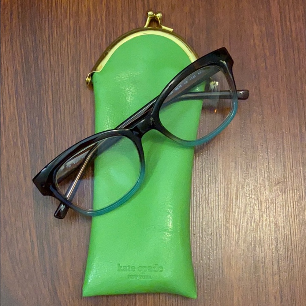 Kate Spade Readers